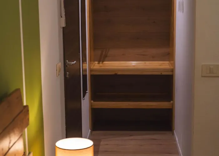 לינה וארוחת בוקר Casa Garo' *